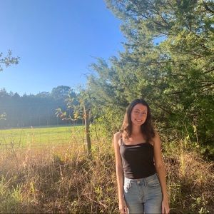 Meet your Posher, Calista